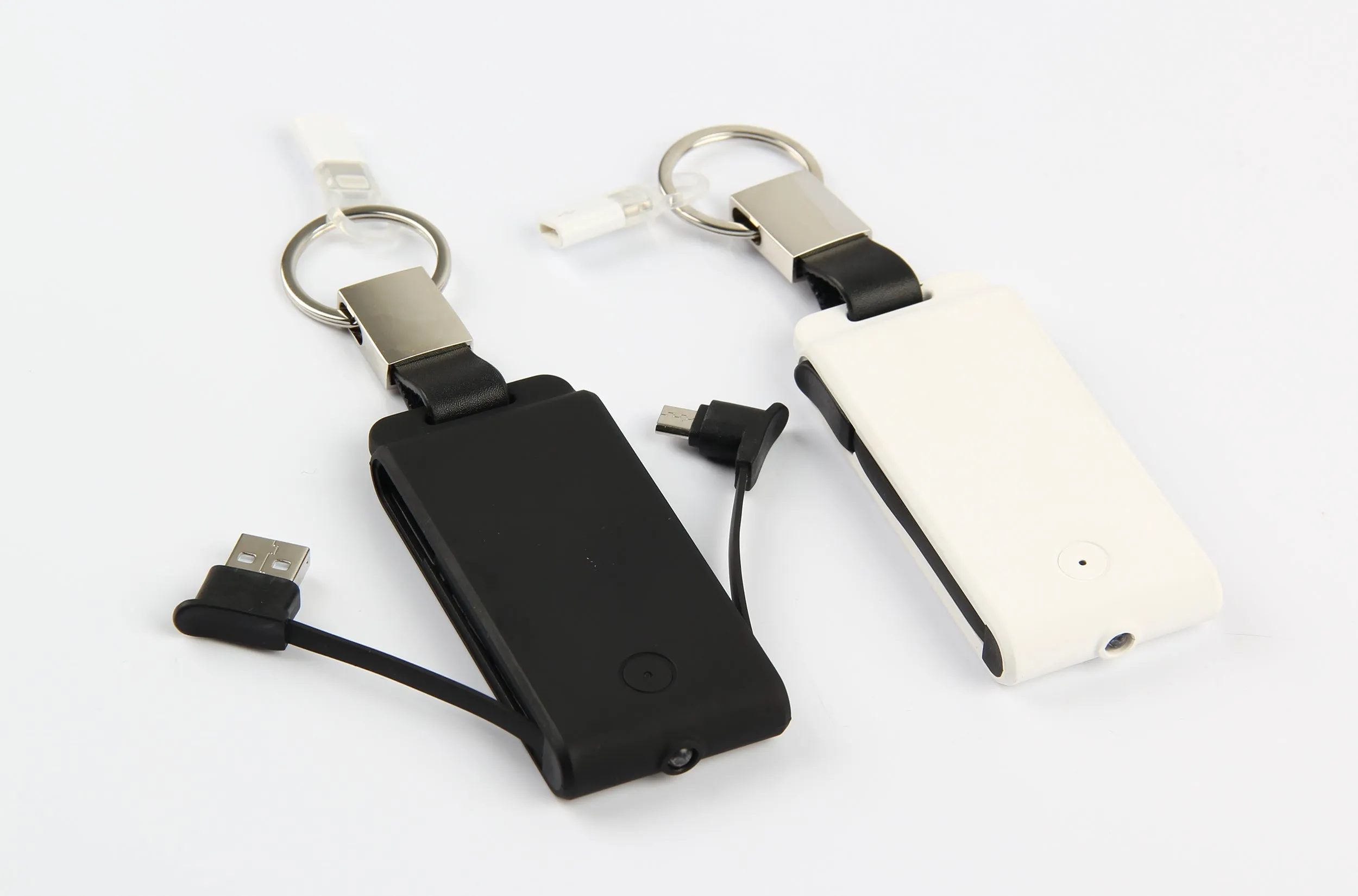 AMS-AK-042 - Keychain powerbank - 2600 mah