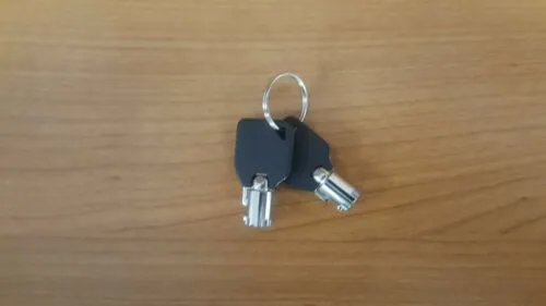 ARK Hitch Pin Lock Tow Bar Lock Trailer Security 2 Keys