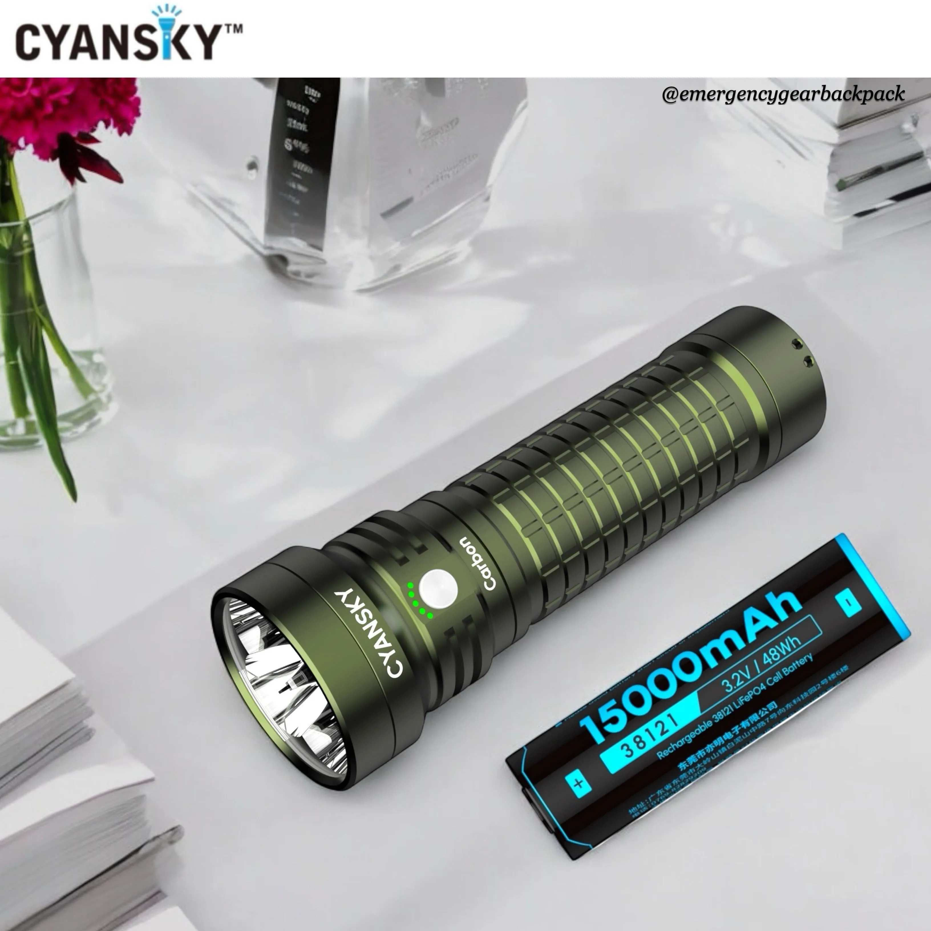 Cyansky Carbon Portable Steady Beam Searchlight 2000 Lumens 450M